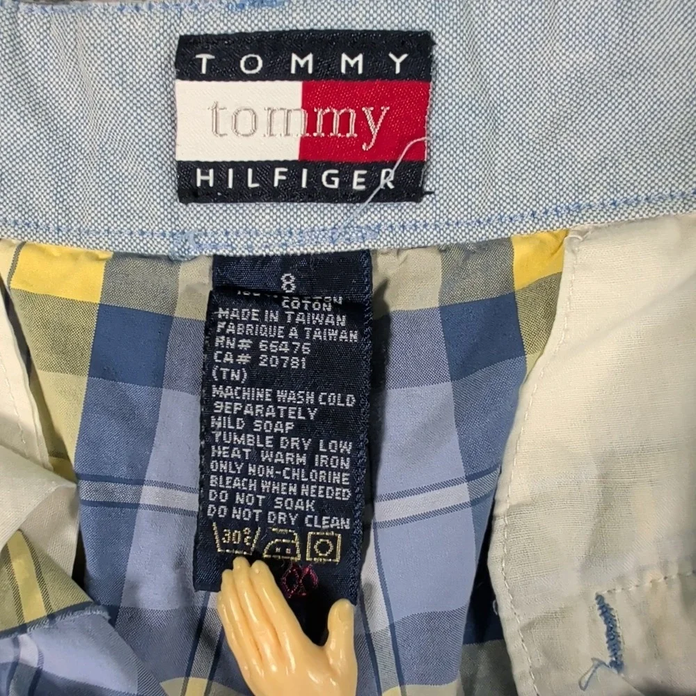 TOMMY HILFIGER Vtg Blue/Yellow Plaid Shorts Womens Sz 8 W28